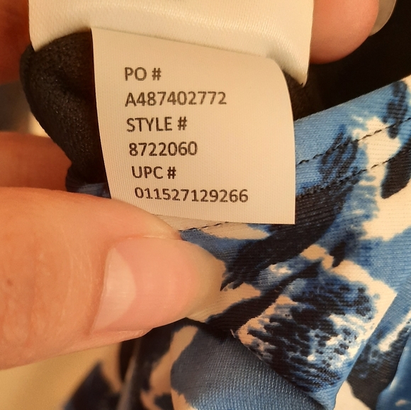 Speedo Blue White and Navy Palm Leaf Print Swimsuit One Piece - Picture 13 of 16